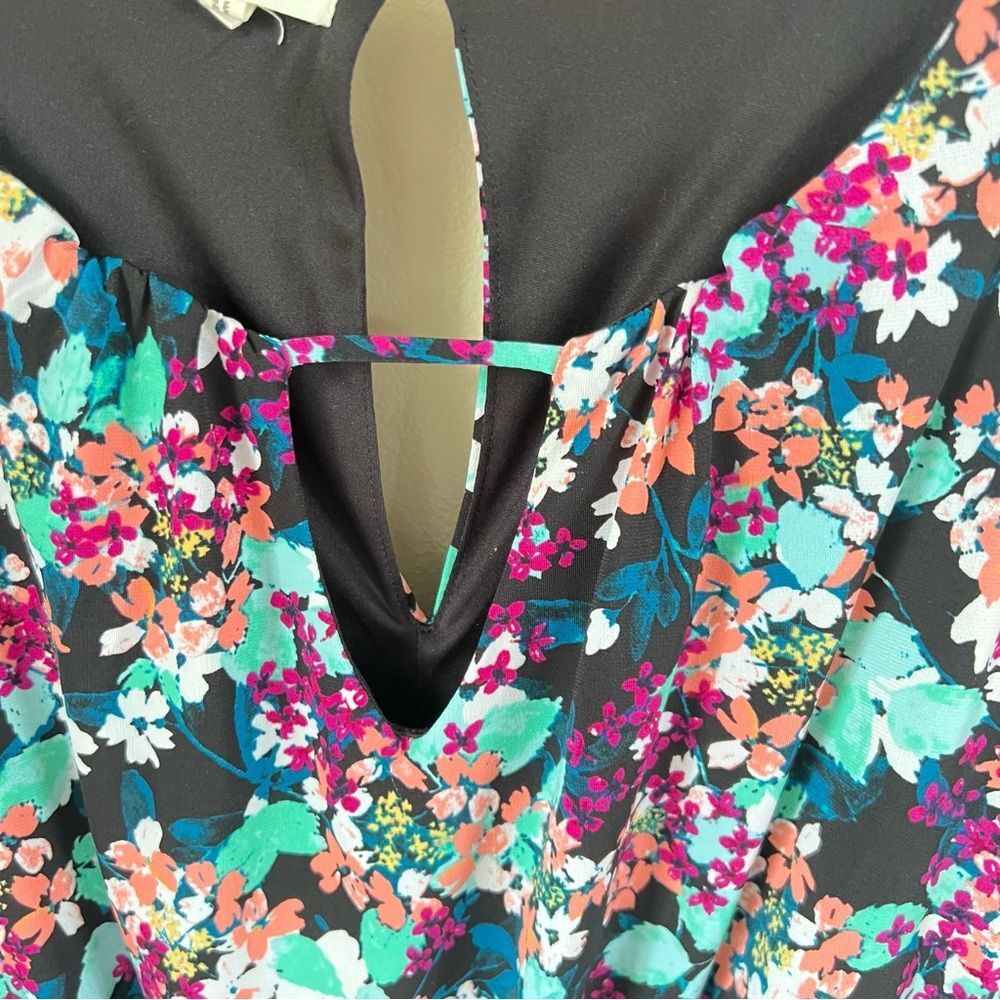 Maurices Sleeveless Summer Floral Keyhole Neck Dress Size M - Picture 6 of 11